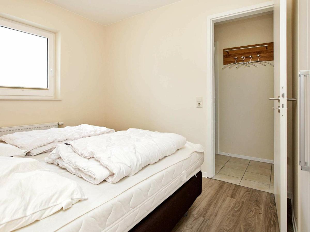4 Person Holiday Home In Gro Enbrode Großenbrode エクステリア 写真